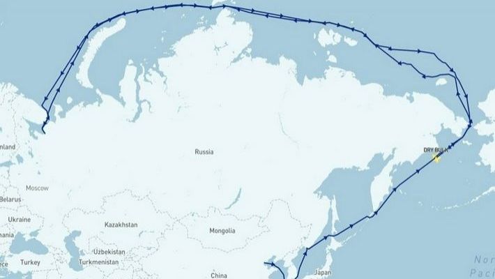 Контейнеровоз типа Panamax впервые прошёл по Северному морскому пути